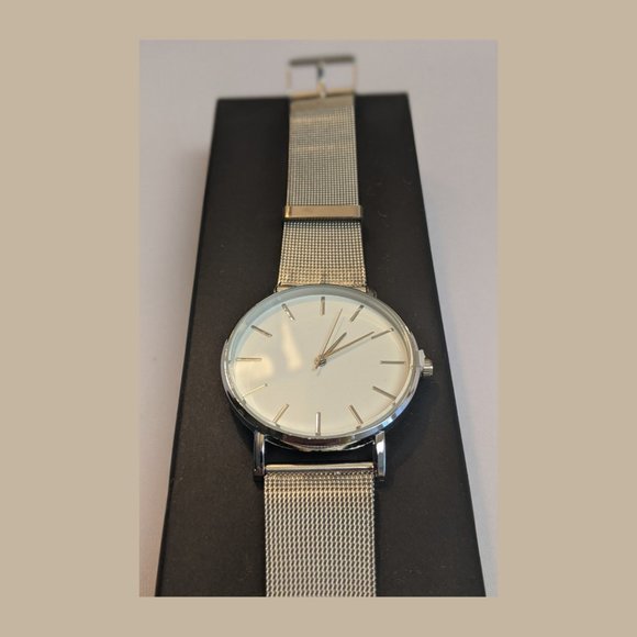 Orologio SILVER Women's Designer Stainless Watch - Picture 4 of 10